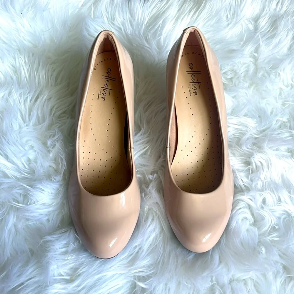 NWOT Clarks Nude Heels - Picture 3 of 7